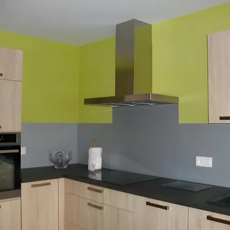 Au Pied Du Rocher Apartman *